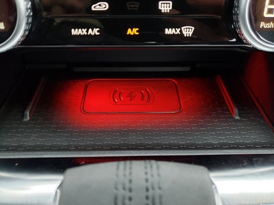 2024 Jaguar XF R-Dynamic SE