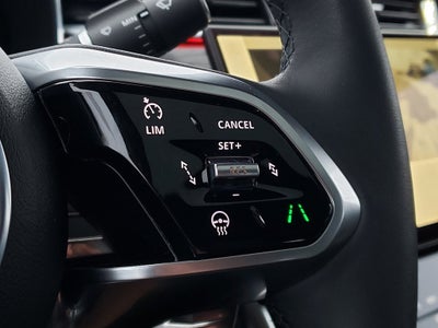 2024 Jaguar XF R-Dynamic SE