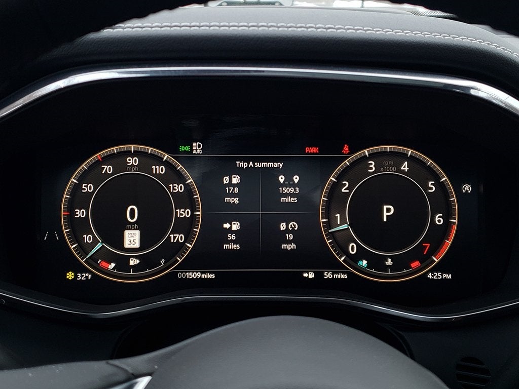 2024 Jaguar XF R-Dynamic SE