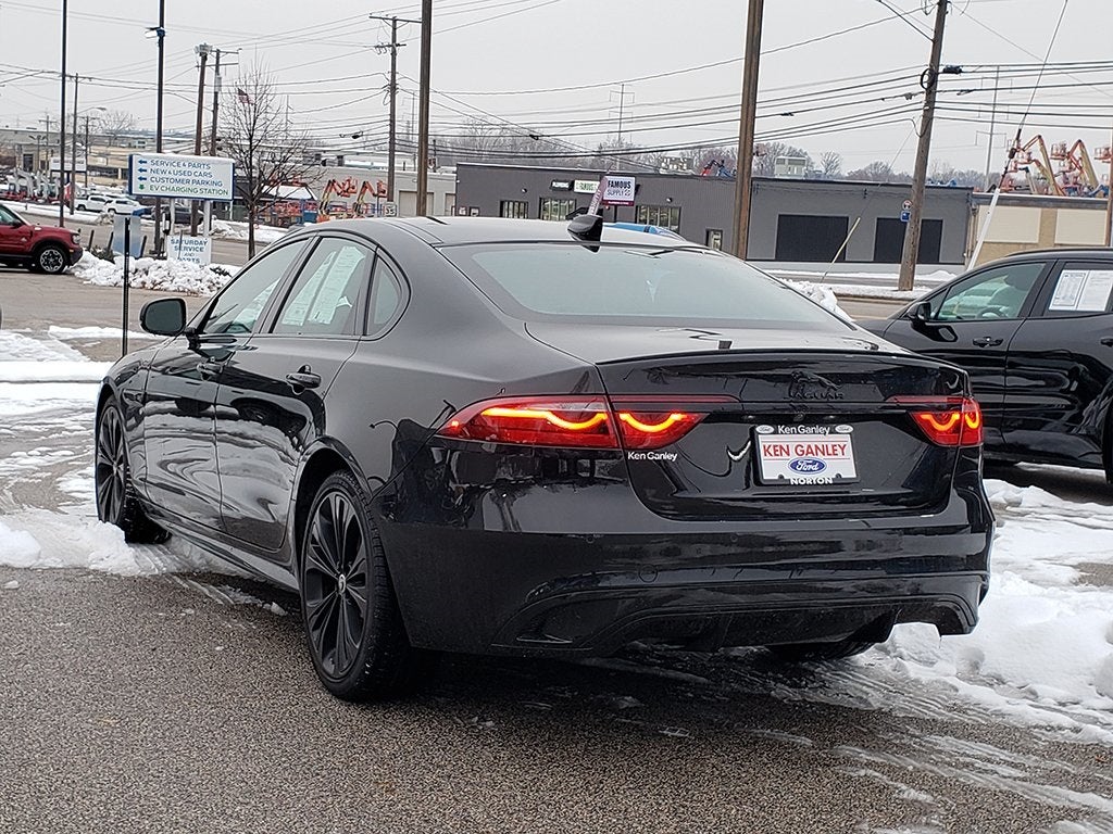 2024 Jaguar XF R-Dynamic SE