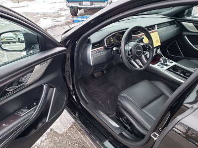 2024 Jaguar XF R-Dynamic SE