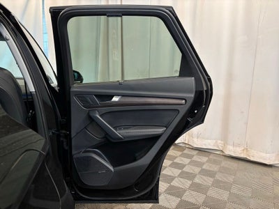 2023 Audi Q5 45 S line Prestige quattro