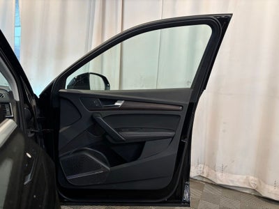 2023 Audi Q5 45 S line Prestige quattro