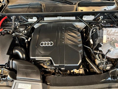 2023 Audi Q5 45 S line Prestige quattro