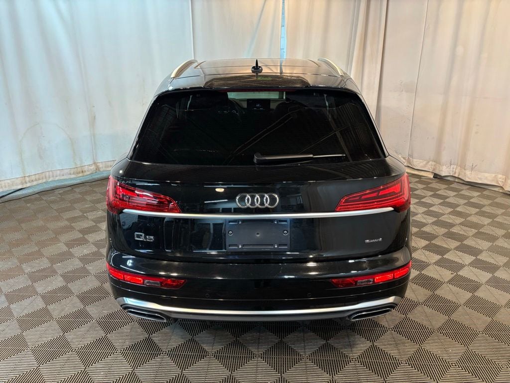 2023 Audi Q5 45 S line Prestige quattro
