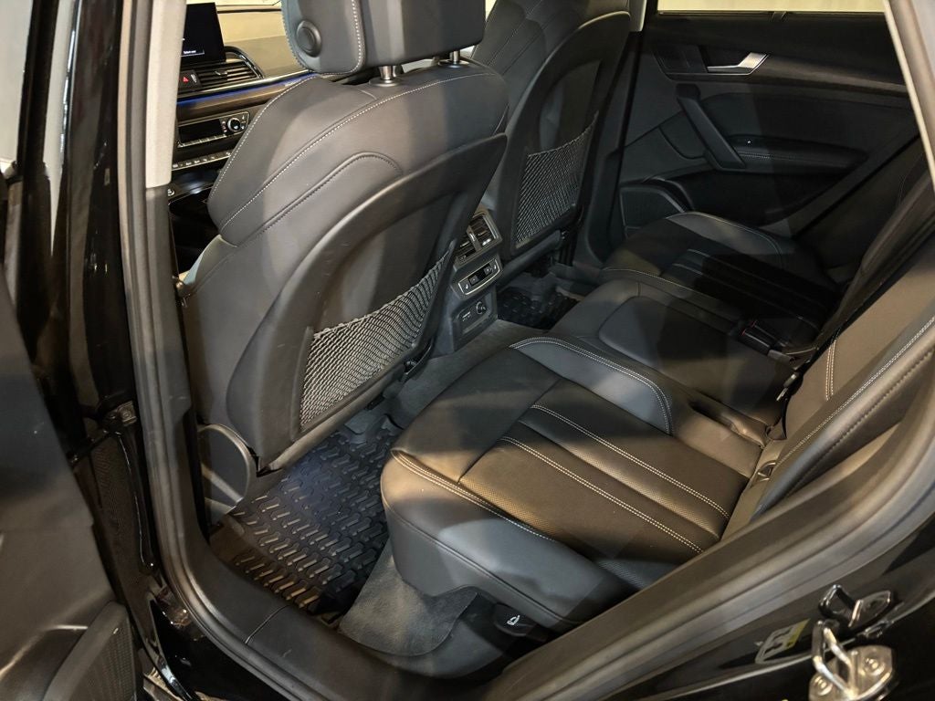 2023 Audi Q5 45 S line Prestige quattro
