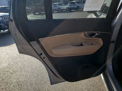 2025 Volvo XC90 B6 Ultra