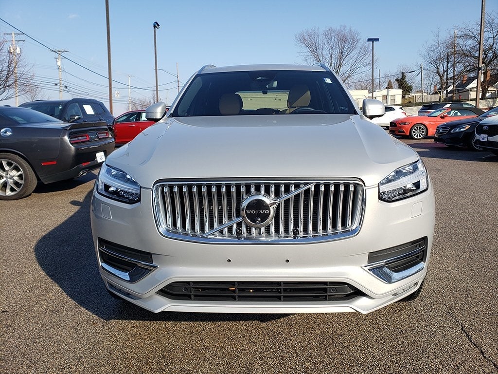 2025 Volvo XC90 B6 Ultra