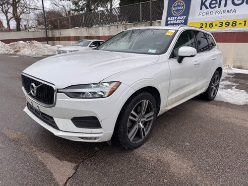 2021 Volvo XC60 T6 Momentum