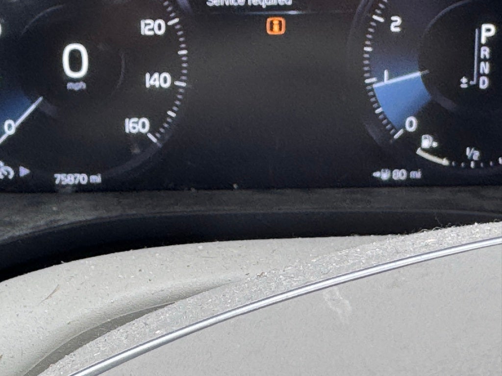 2021 Volvo XC60 T6 Momentum