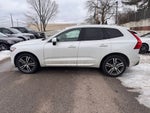 2021 Volvo XC60 T6 Momentum