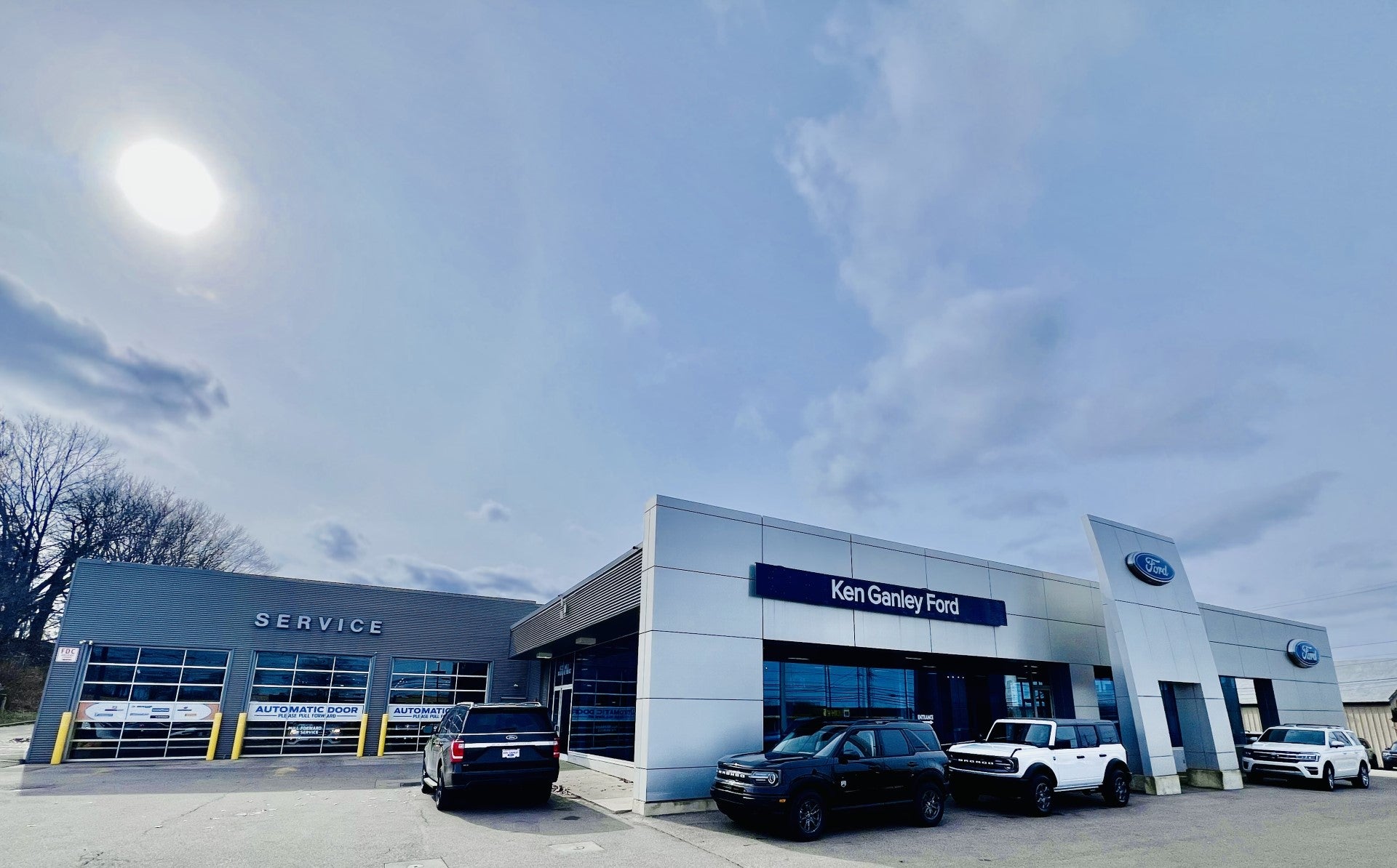 Ken Ganley Ford Parma building in Parma OH